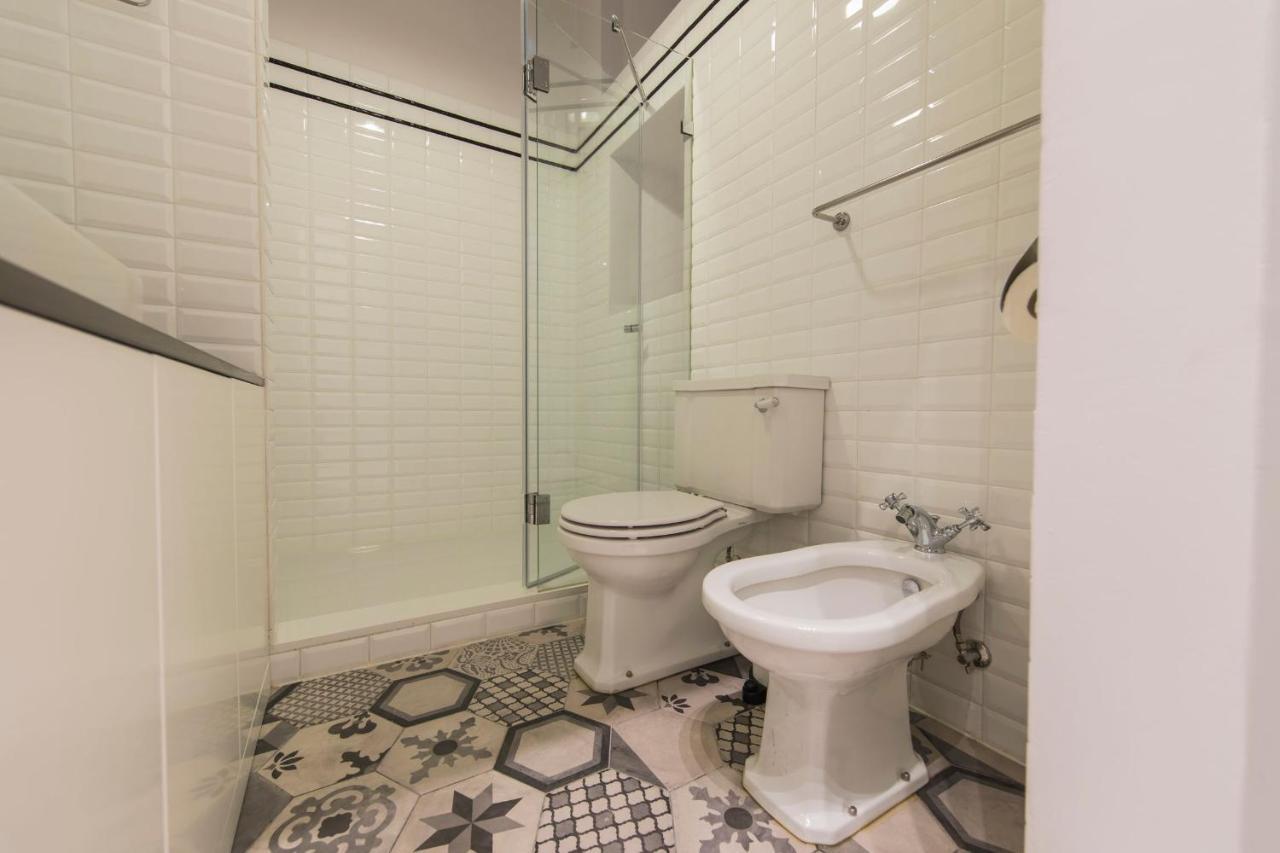Lovelystay - 3 Bedroom Downtown Wonderwall リスボン エクステリア 写真