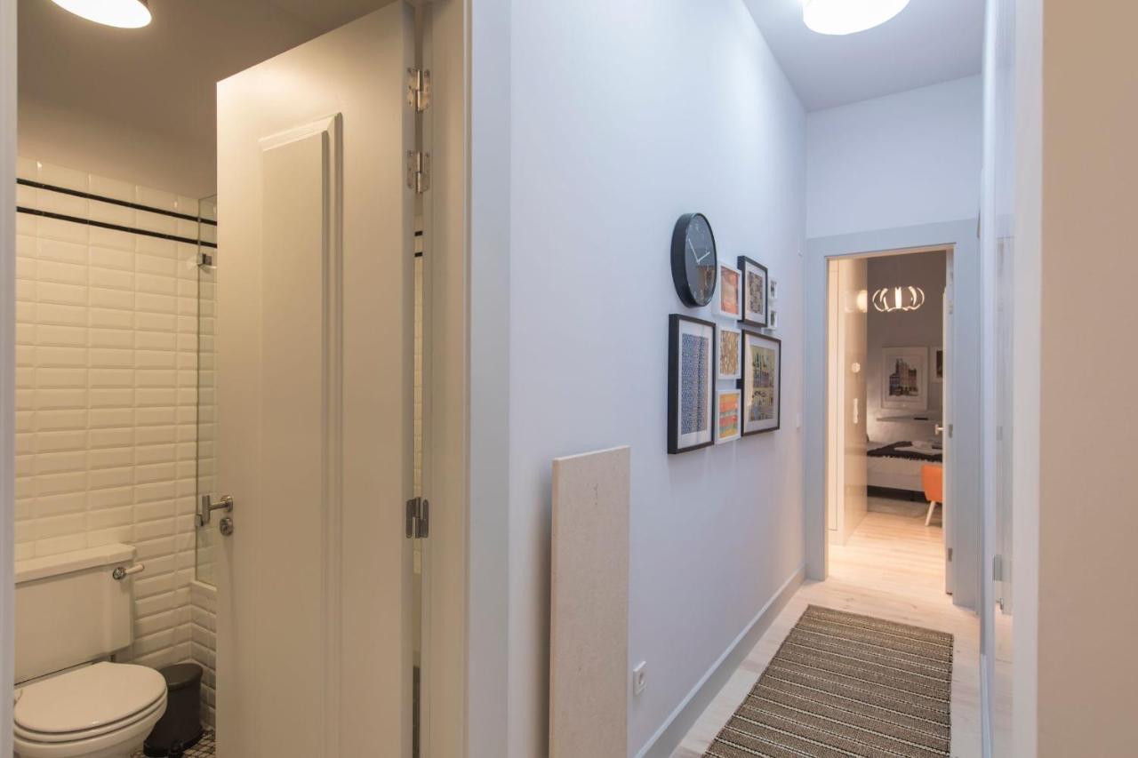 Lovelystay - 3 Bedroom Downtown Wonderwall リスボン エクステリア 写真